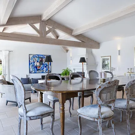 Golfvilla Riviera فيلة غريمو